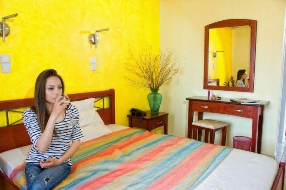 Esperanza Hotel Kanali  Ngoại thất bức ảnh